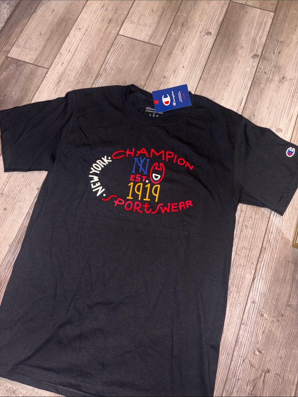 NWT Men’s Champion Black Short Sleeve Graphic Logo tee